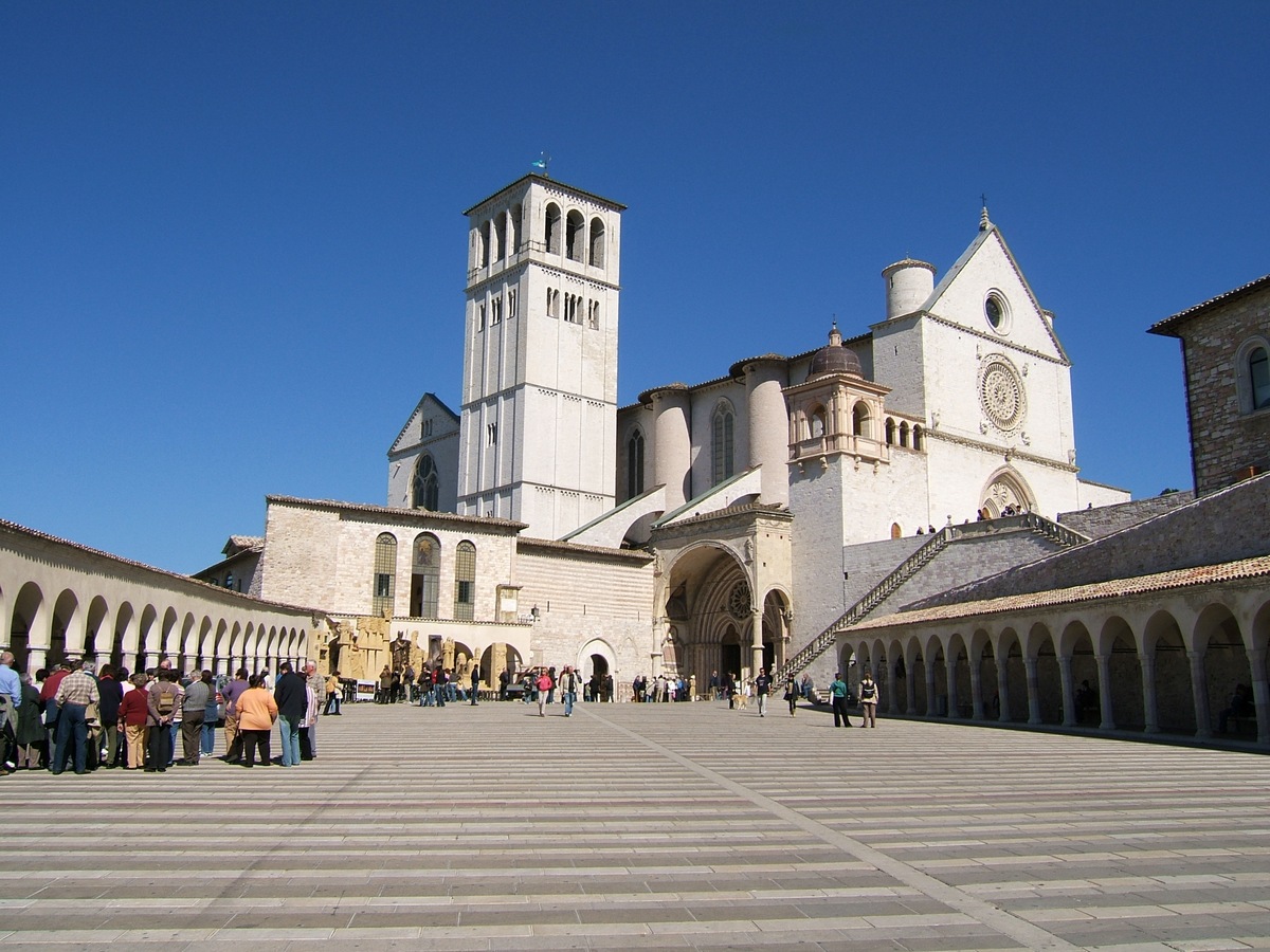 Assise Cathédrale